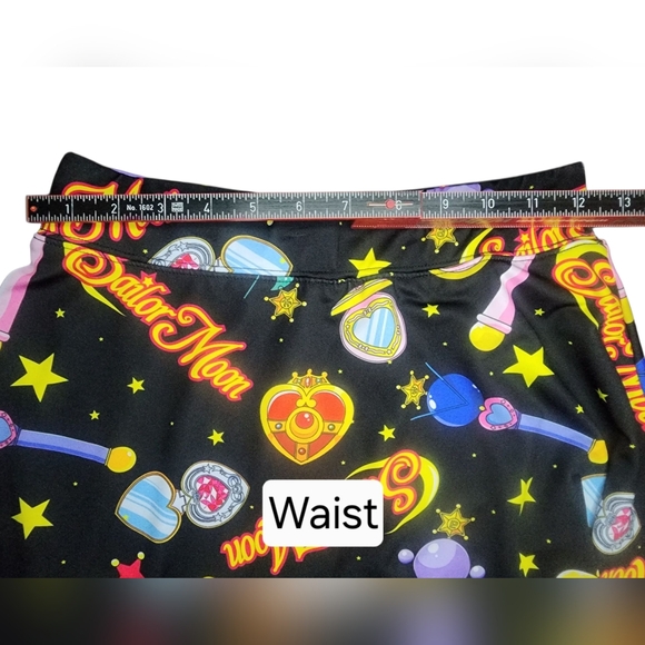 Sailor Moon Skater Skirt Black, Womens Medium - Picture 3 of 4